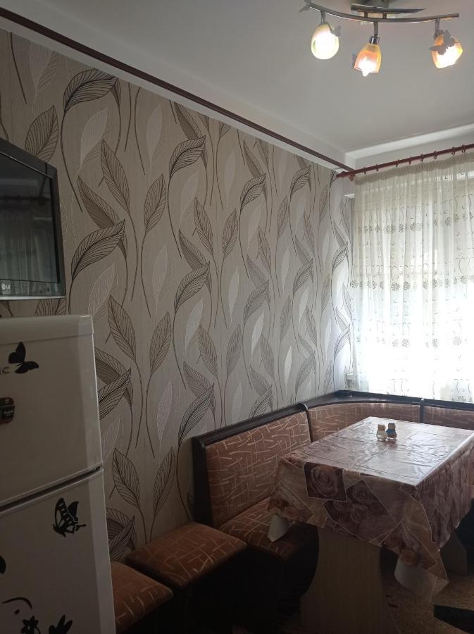 Modern Beach Apartment Констанца Экстерьер фото