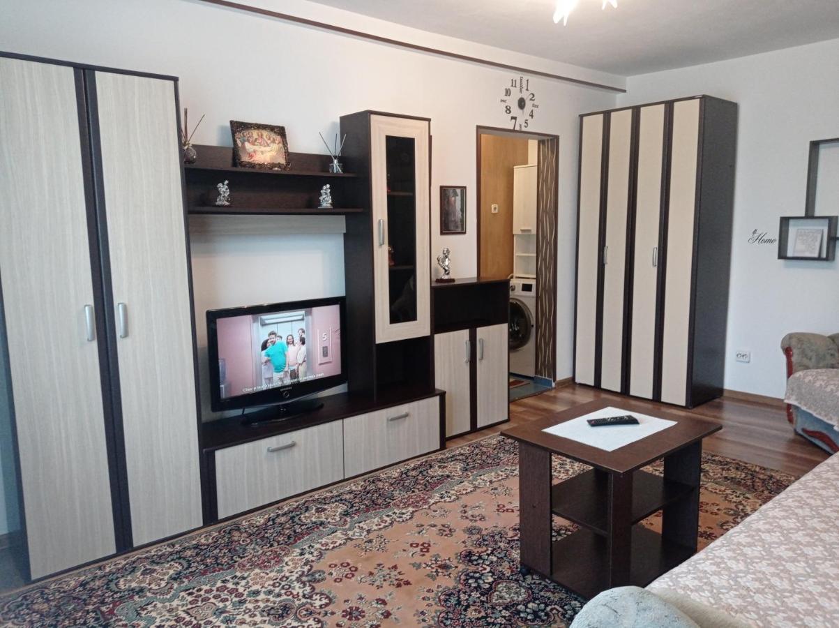 Modern Beach Apartment Констанца Экстерьер фото